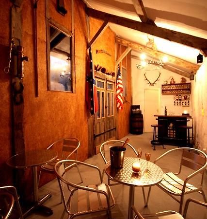 Naturist Hotel Peyraille Libaros Extérieur photo